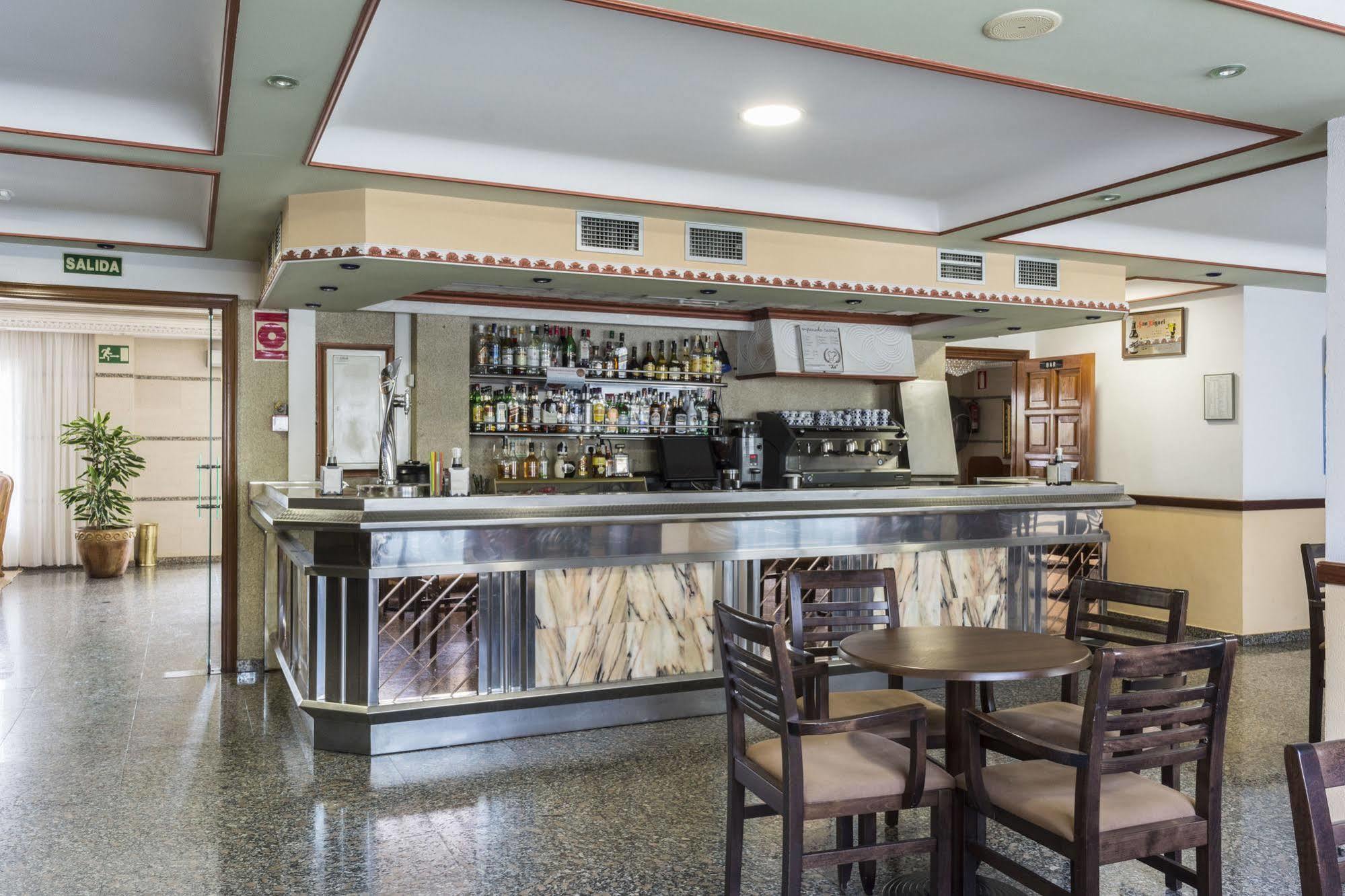 Hotel Nuevo Vichona Sanxenxo Luaran gambar